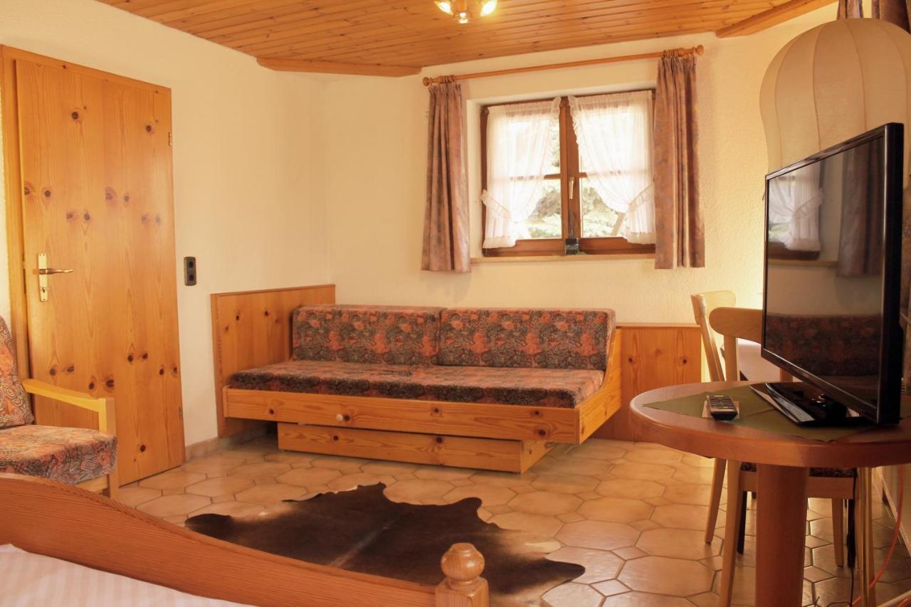 Отель Erlebnisgastronomie Lochmuhle 3*