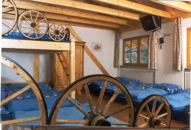 Erlebnisgastronomie Lochmuhle Отель 3*